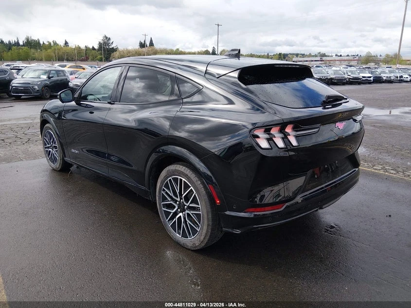 Ford Mustang Mach-E Premium, снимка 3 - Автомобили и джипове - 55288850