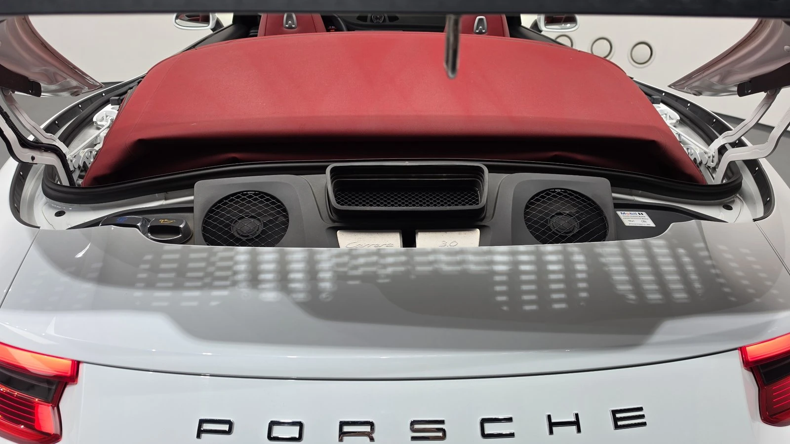 Porsche 911 Carrera* BOSE* ПОДГРЕВ ВОЛАН* КРАЙНА ЦЕНА, снимка 16 - Автомобили и джипове - 55349475