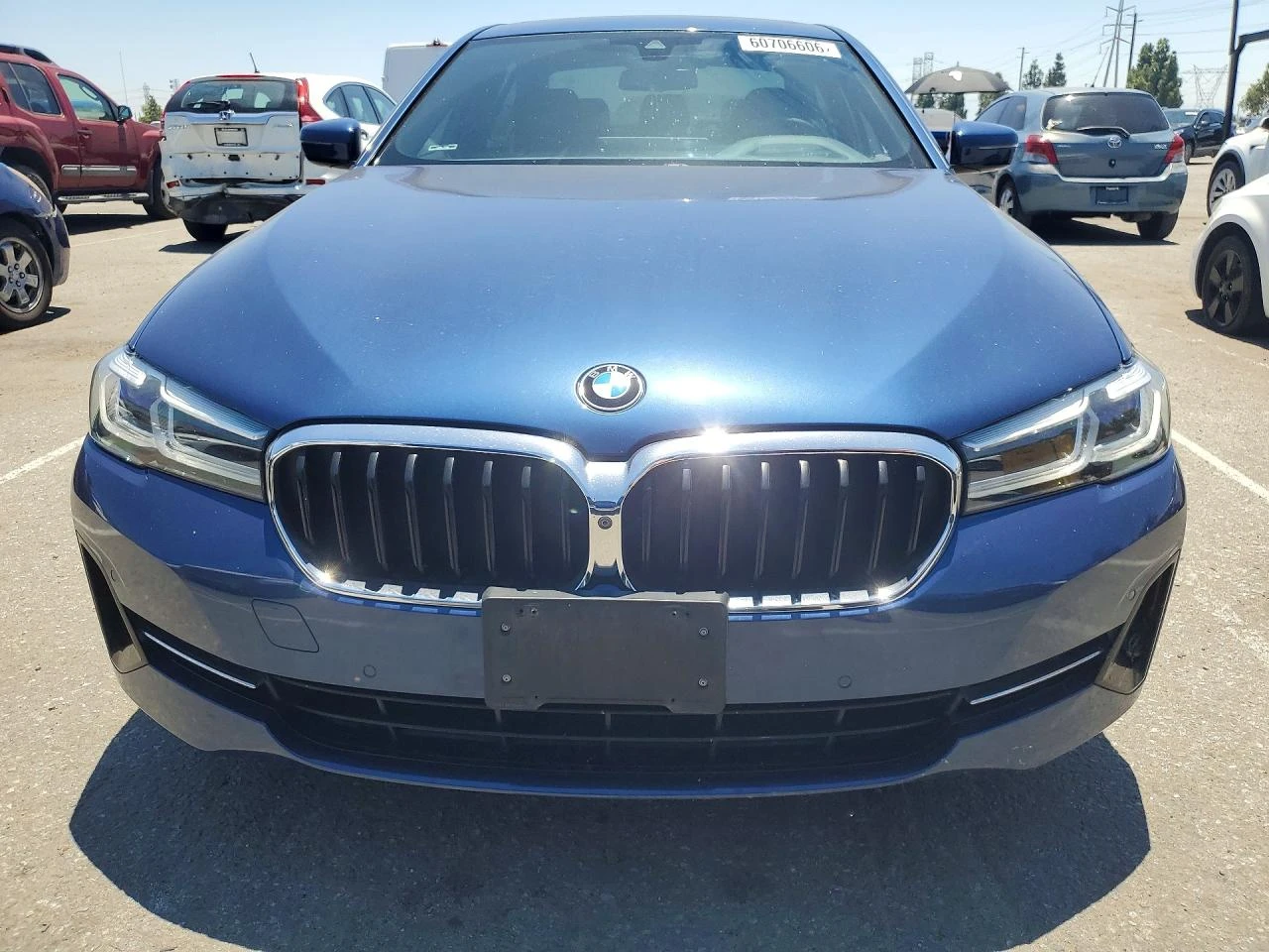 BMW 540 ПОДГРЕВ* ОБДУХВАНЕ* HARMAN* KARDON* 360* HUD* , снимка 3 - Автомобили и джипове - 55476007