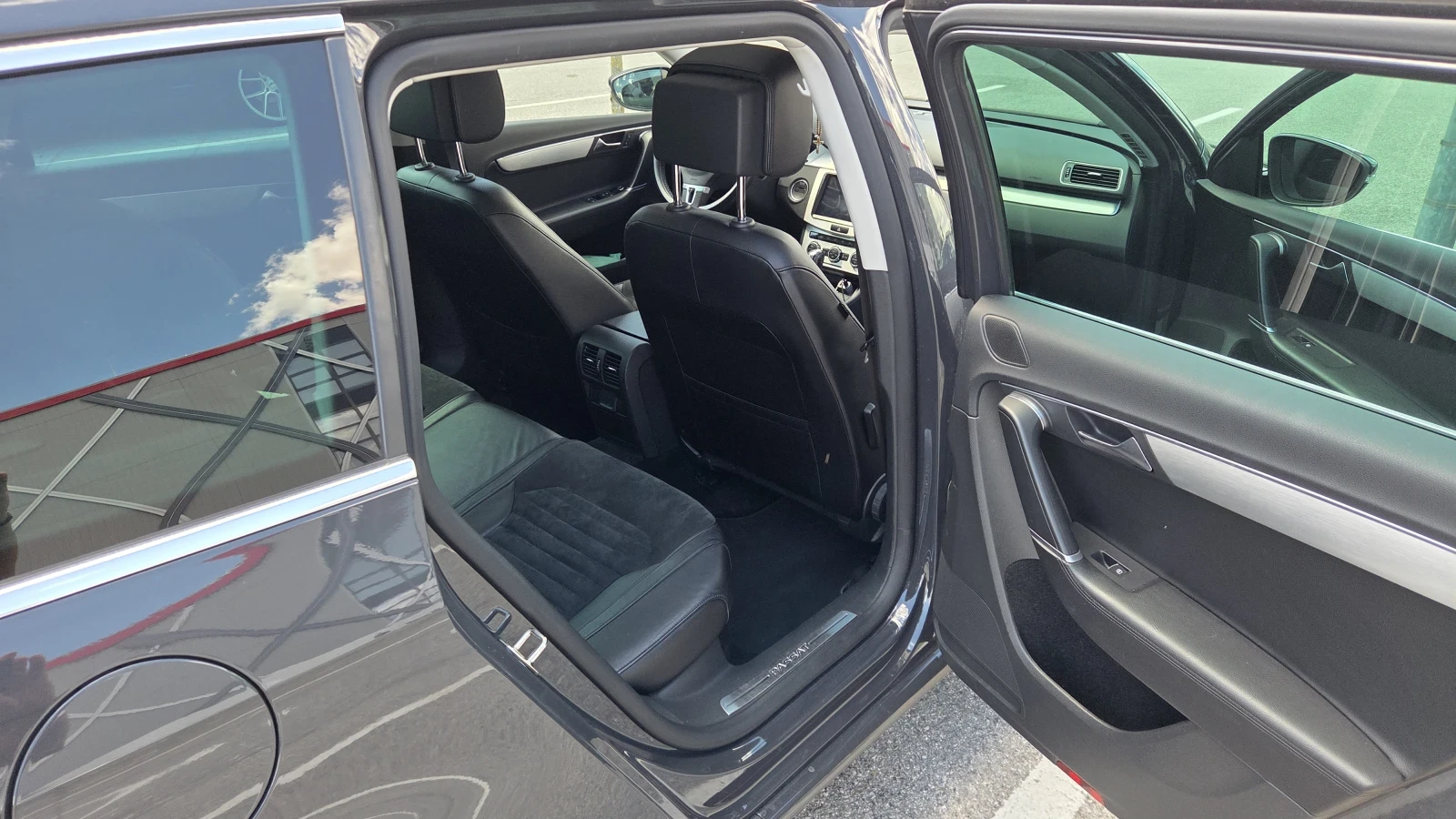 VW Passat B 7, снимка 12 - Автомобили и джипове - 55545899