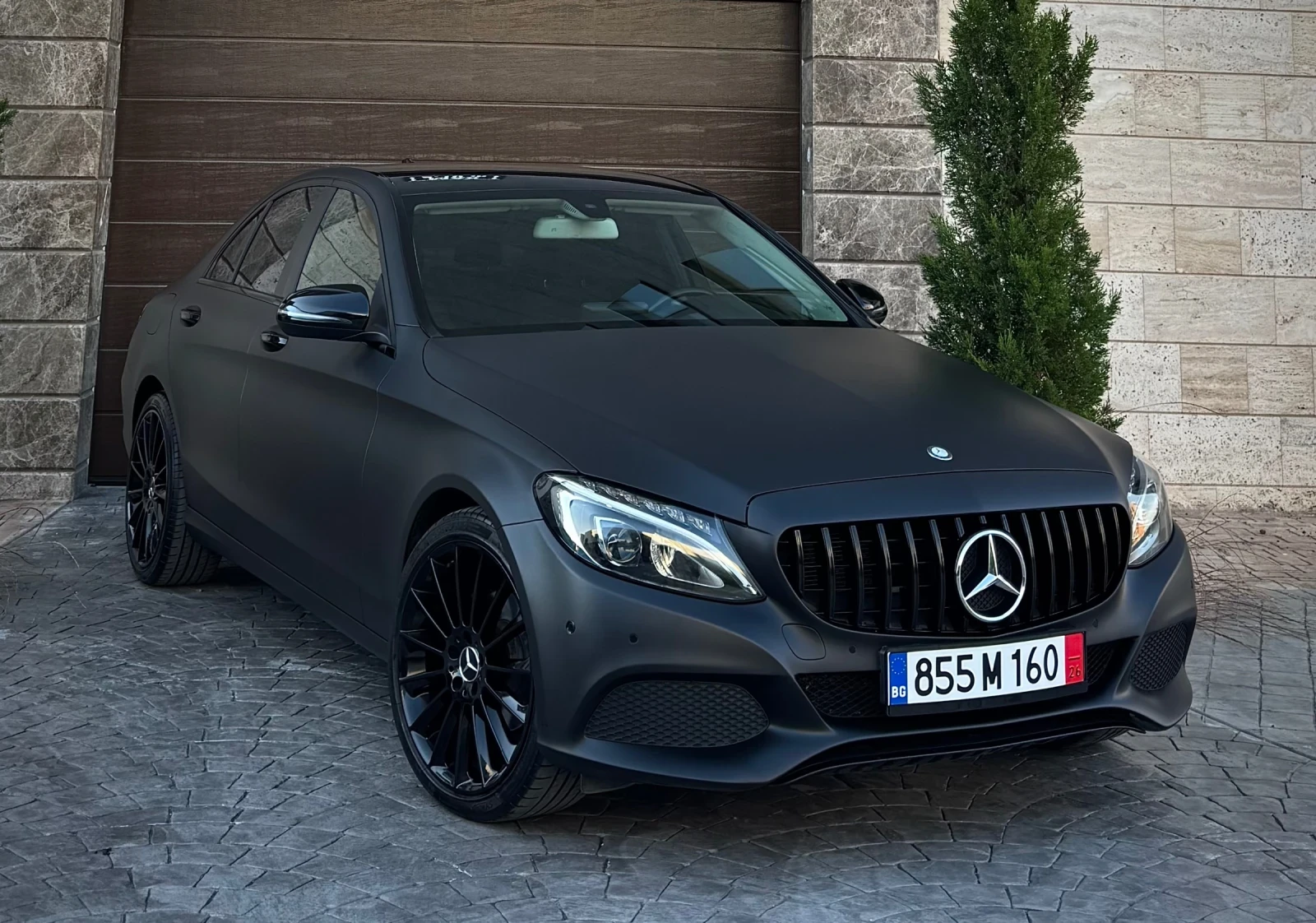 Mercedes-Benz C 200 7-G DYNAMIC SELECT FULL LED HIGH PERFORMANCE AMG, снимка 3 - Автомобили и джипове - 55589727
