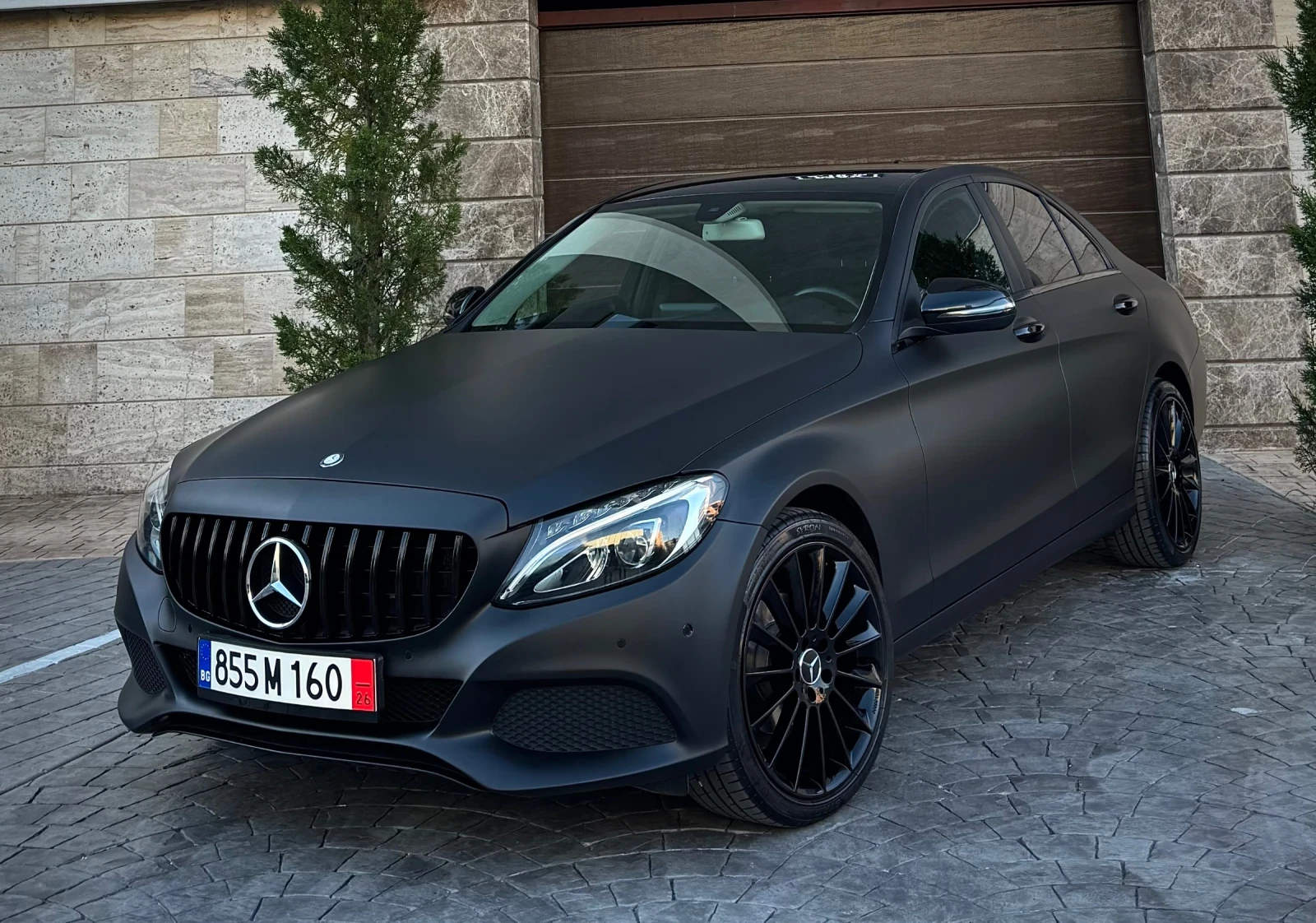 Mercedes-Benz C 200 7-G DYNAMIC SELECT FULL LED HIGH PERFORMANCE AMG