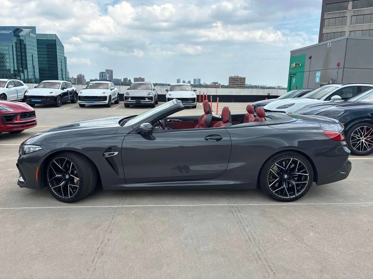 BMW M8 Cabriolet  CARFAX | Mobile.bg � ����������� 2