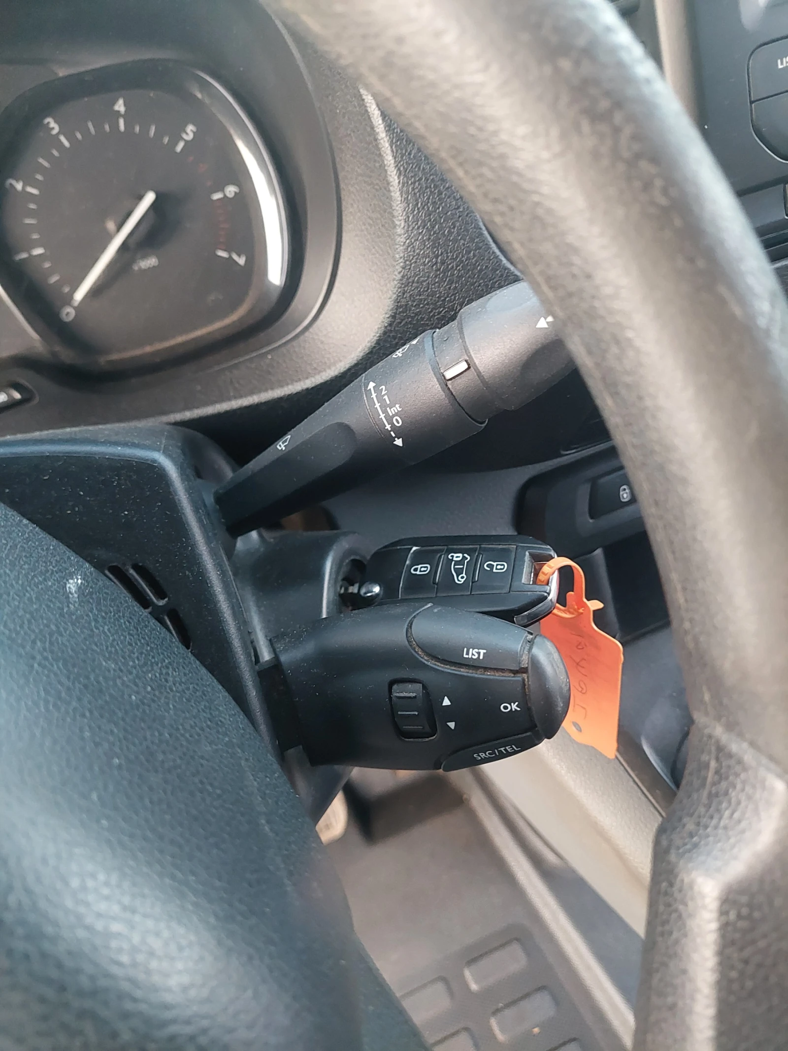 Toyota Proace City 2.0D-4D, снимка 12 - Автомобили и джипове - 56723188