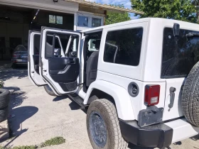 Jeep Wrangler Sahara, снимка 11