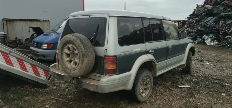 Mitsubishi Pajero 2.8, снимка 3 - Автомобили и джипове - 42745881