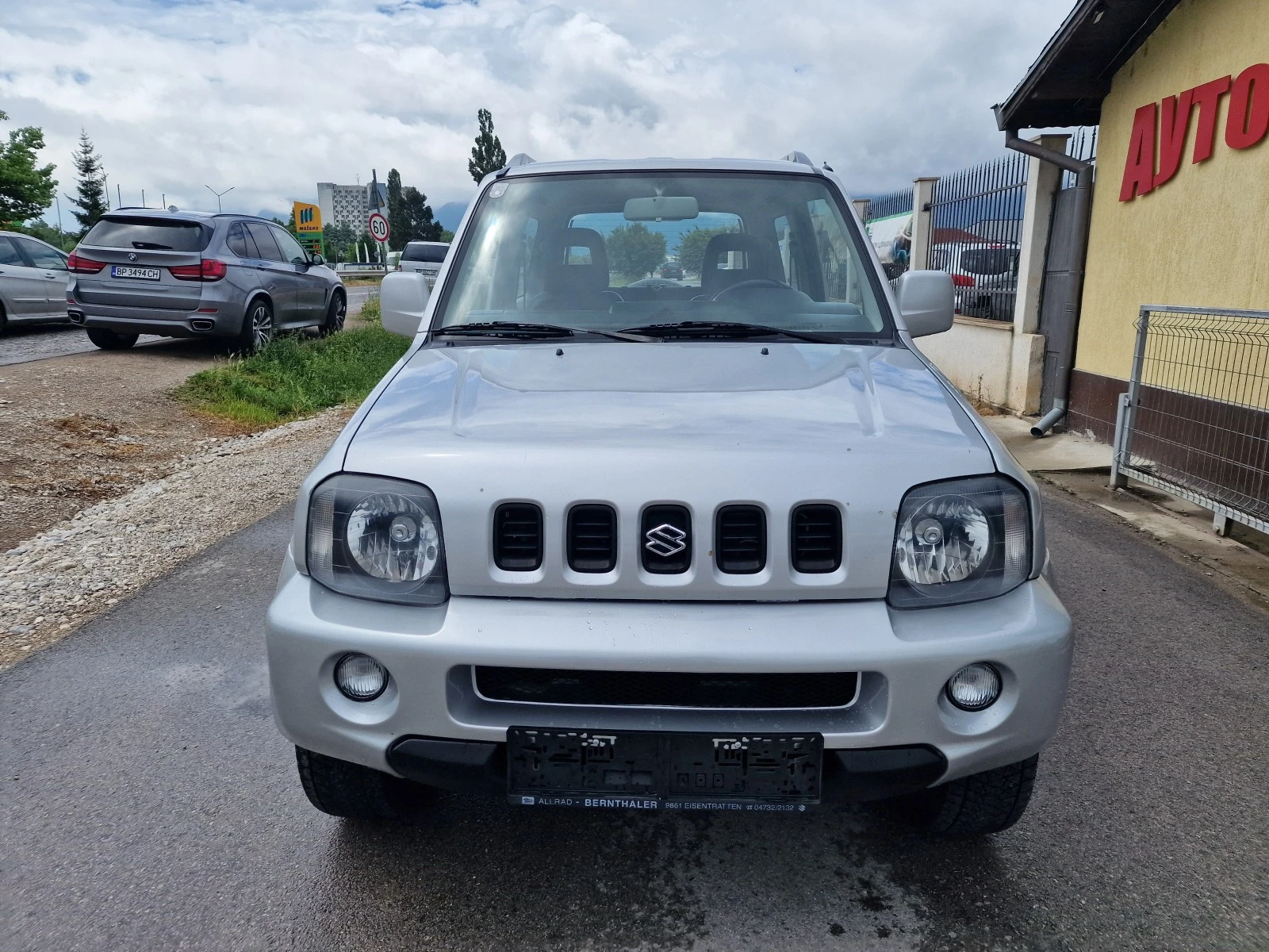 Suzuki Jimny 1.3 БЕНЗИН ! ! КЛИМАТИК - изображение 2