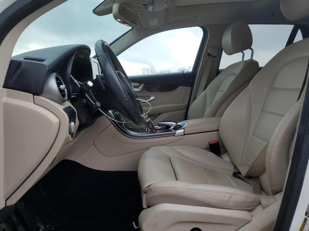 Mercedes-Benz GLC 300 4MATIC/BURMESTER/AMG/ПАНО - изображение 7