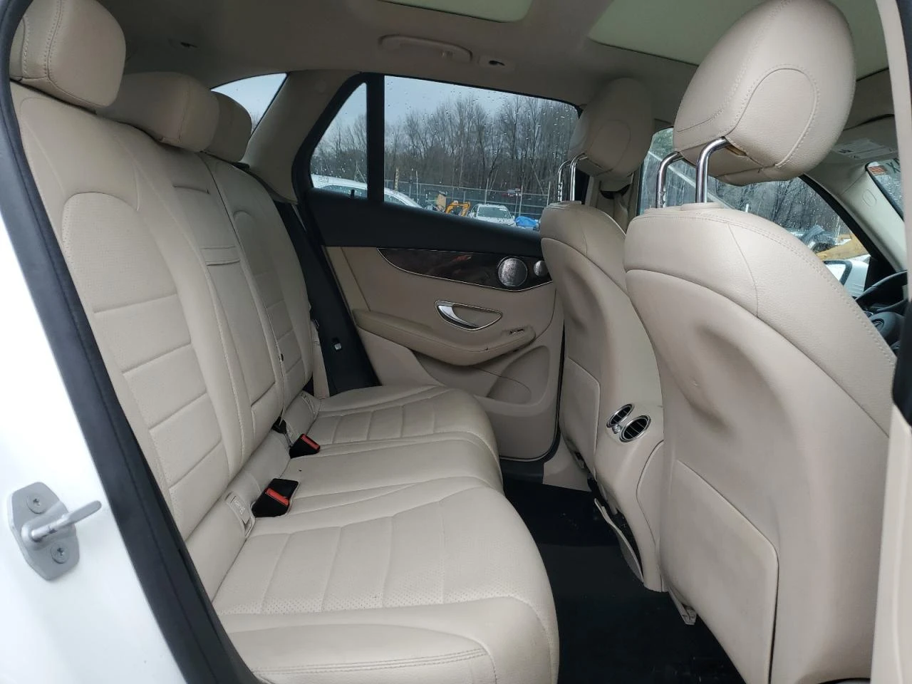 Mercedes-Benz GLC 300 4MATIC/BURMESTER/AMG/ПАНО - изображение 10