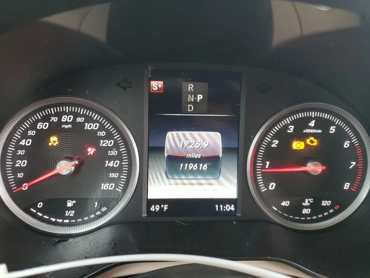 Mercedes-Benz GLC 300 4MATIC/BURMESTER/AMG/ПАНО - изображение 9