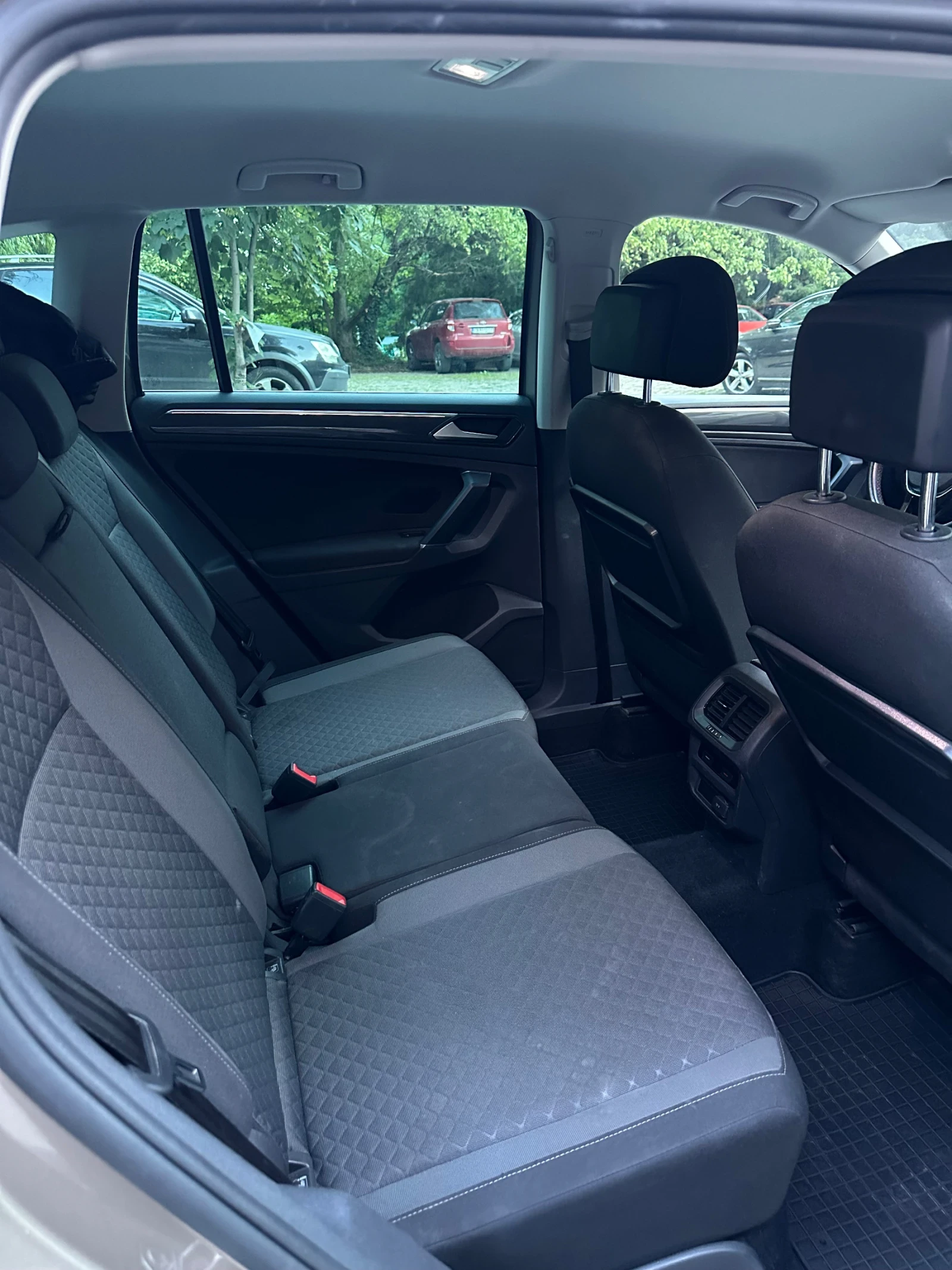 VW Tiguan  - изображение 8