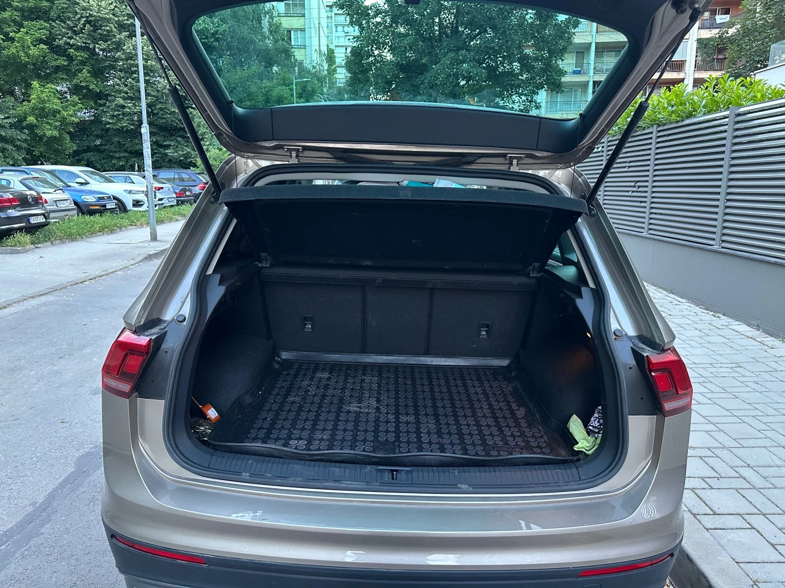 VW Tiguan  - изображение 10