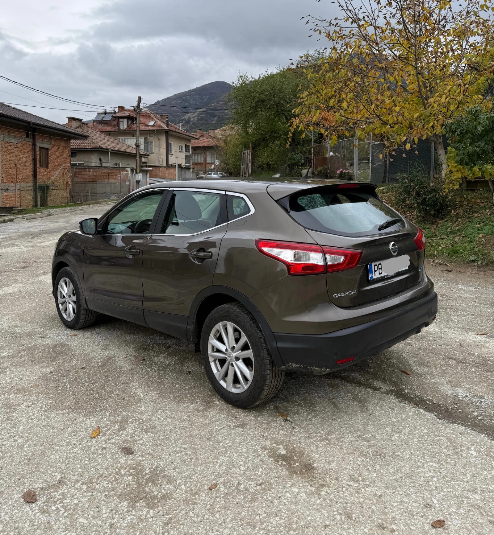 Nissan Qashqai 1.6 DCI / Навигация/Автоматик - изображение 2