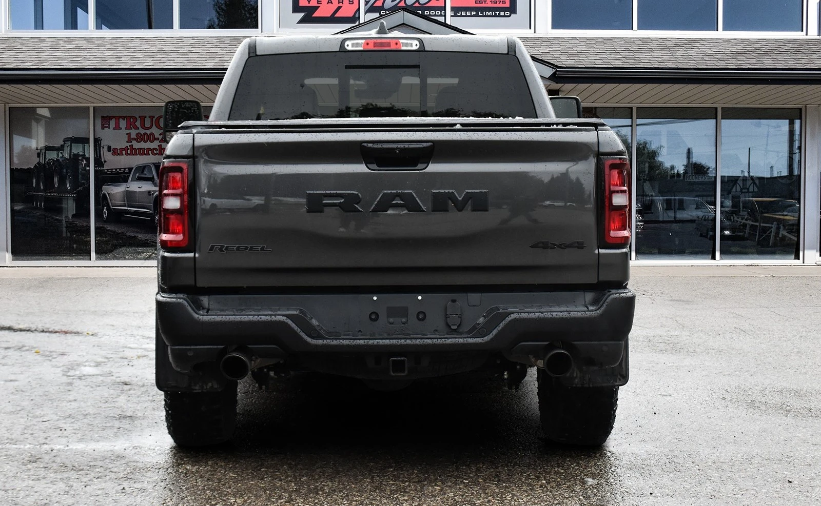 Dodge RAM 1500 REBEL CREW CAB, 4X4, С РЕГИСТРАЦИЯ И АВТОКРЕДИТ  - изображение 5