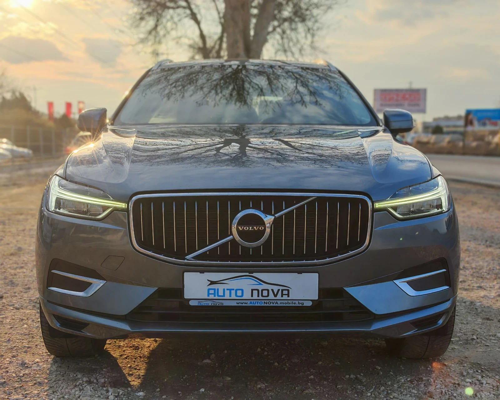Volvo XC60 2.0 ДИЗЕЛ 190 К.С. INSCRIPTION! СЕРВИЗНА! НОВА!, снимка 2 - Автомобили и джипове - 53735320