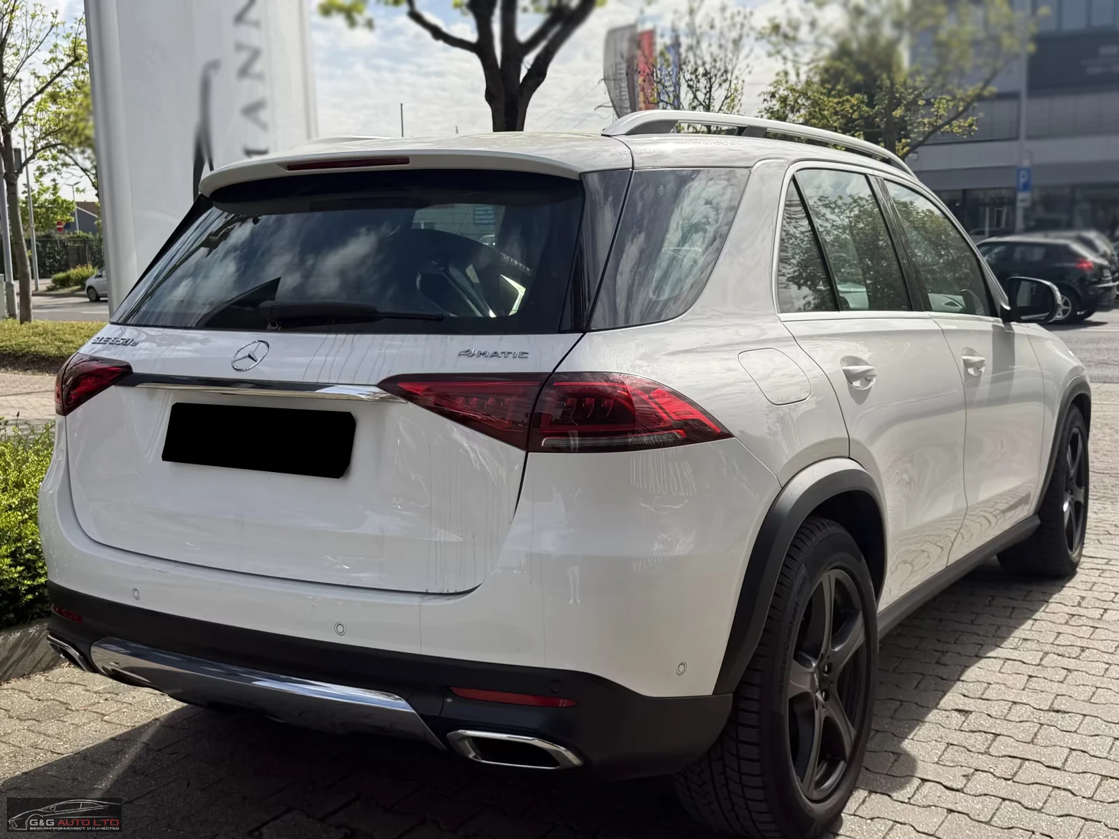 Mercedes-Benz GLE 350 e/PHEV/320HP/AMG/DISTR/360/NAVI/219h, снимка 2 - Автомобили и джипове - 54511045