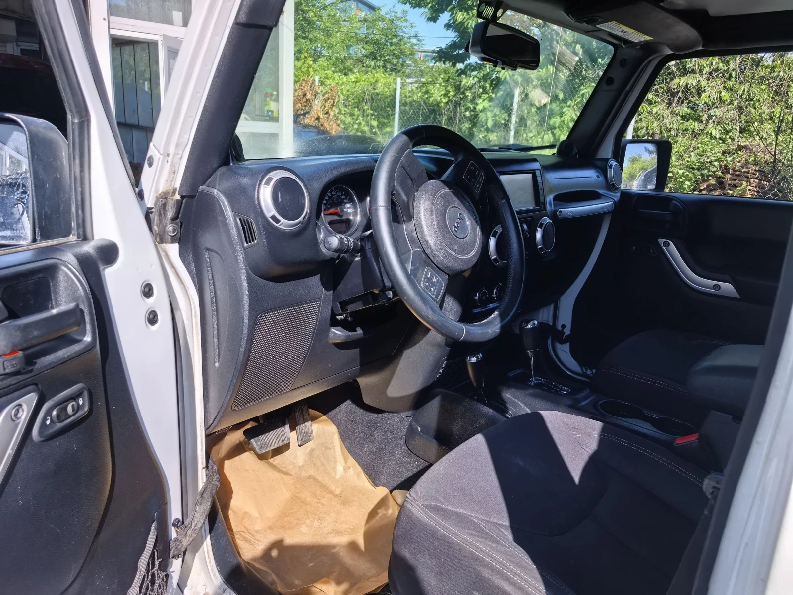 Jeep Wrangler Sahara, снимка 7 - Автомобили и джипове - 54714567