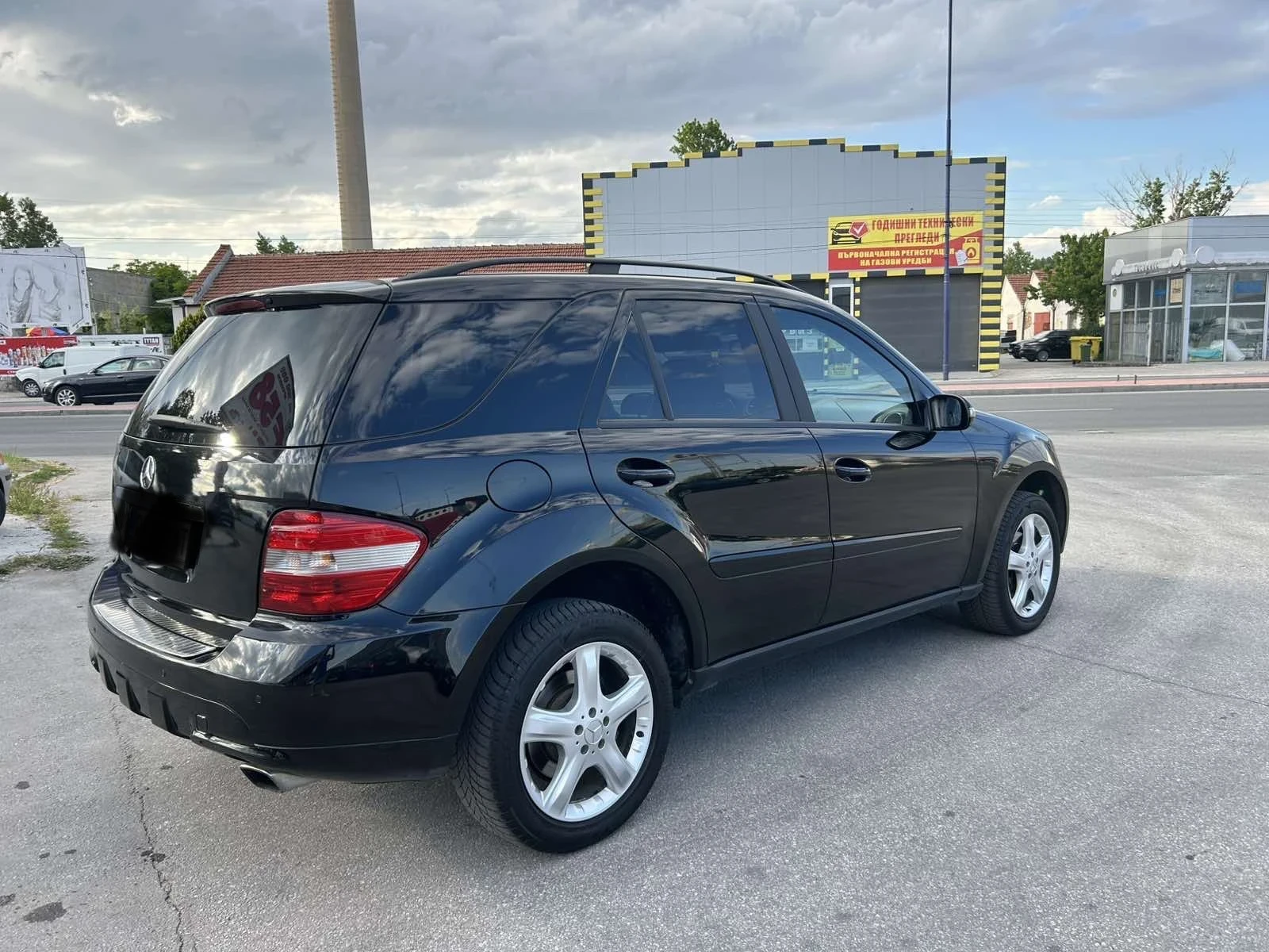 Mercedes-Benz ML 350, снимка 3 - Автомобили и джипове - 54737068