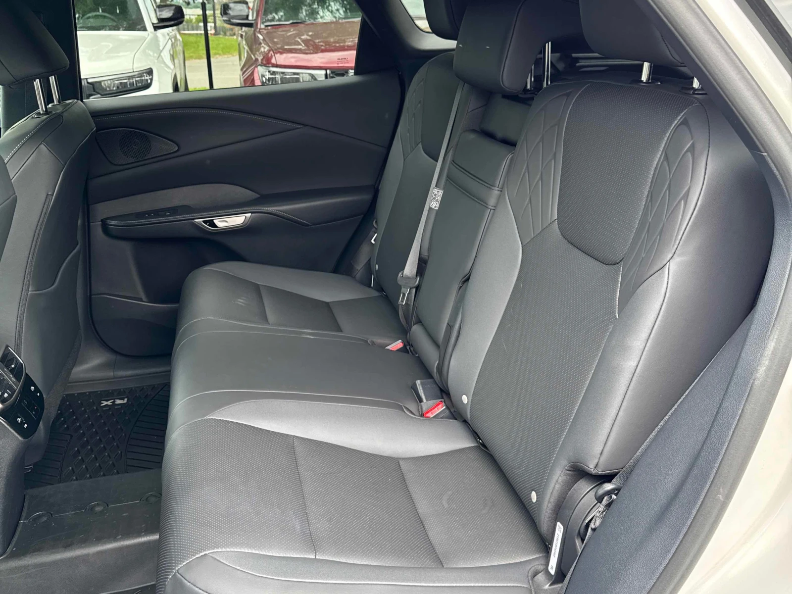Lexus RX 350h * * CARFAX * * АВТО КРЕДИТ * * , снимка 13 - Автомобили и джипове - 55041183