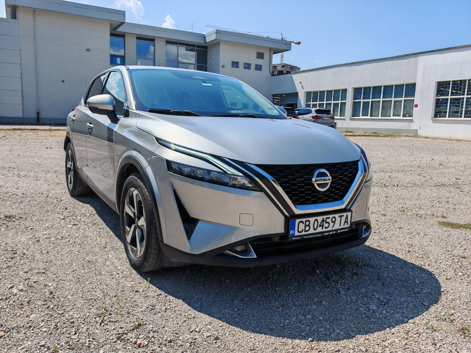 Nissan Qashqai Tce 4x4 Auto, снимка 2 - Автомобили и джипове - 55936563