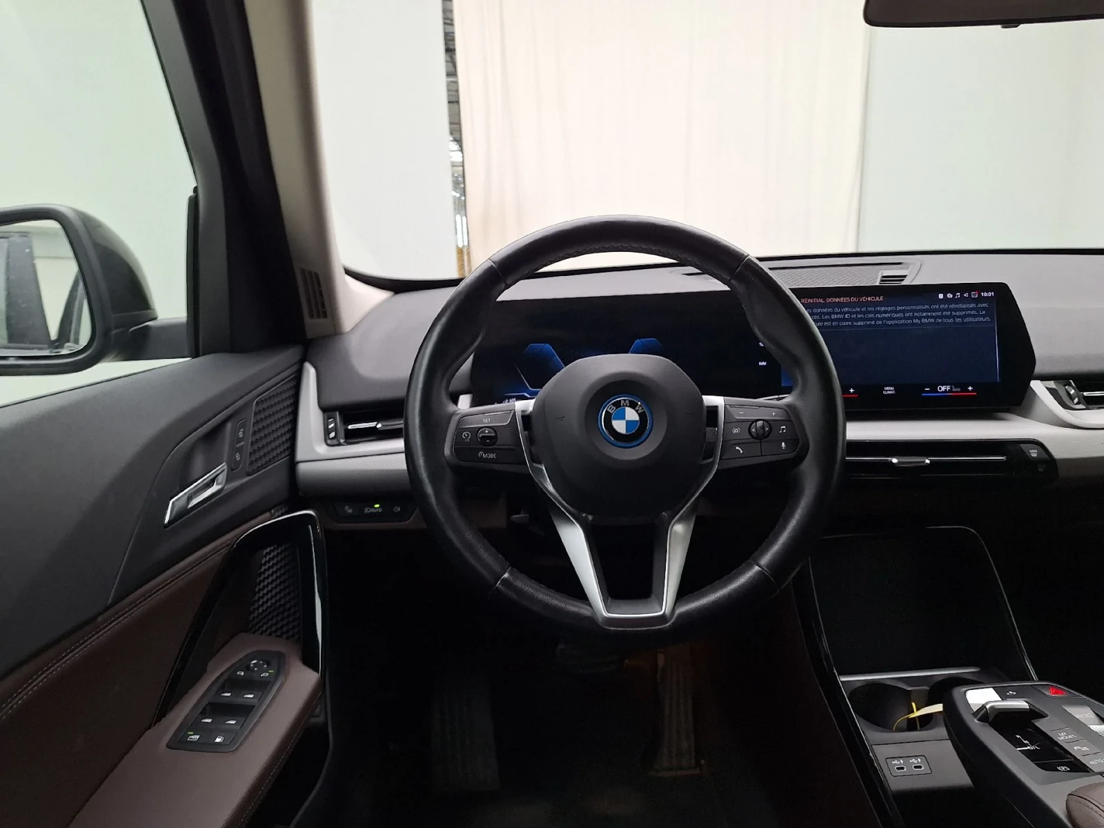BMW X1 xDrive25e Leather Navi LED, снимка 9 - Автомобили и джипове - 56206346