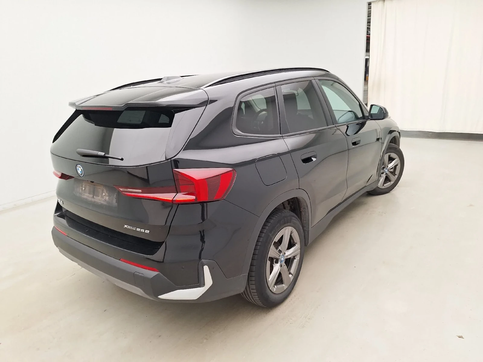 BMW X1 xDrive25e Leather Navi LED, снимка 6 - Автомобили и джипове - 56206346