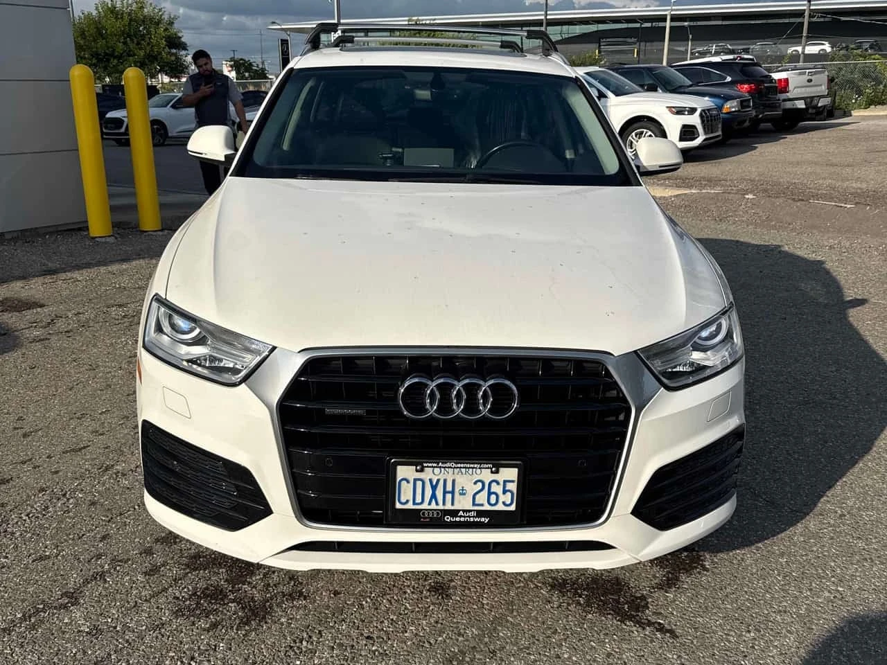 Audi Q3 * Progressiv * CARFAX * БЕЗ ПЪРВОНАЧАЛНА ВНОСКА, снимка 6 - Автомобили и джипове - 56243888