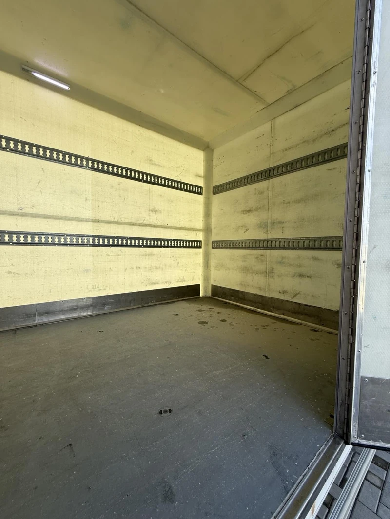 Man TGE 3.180 ПАДАЩ БОРД, снимка 10 - Бусове и автобуси - 52402980