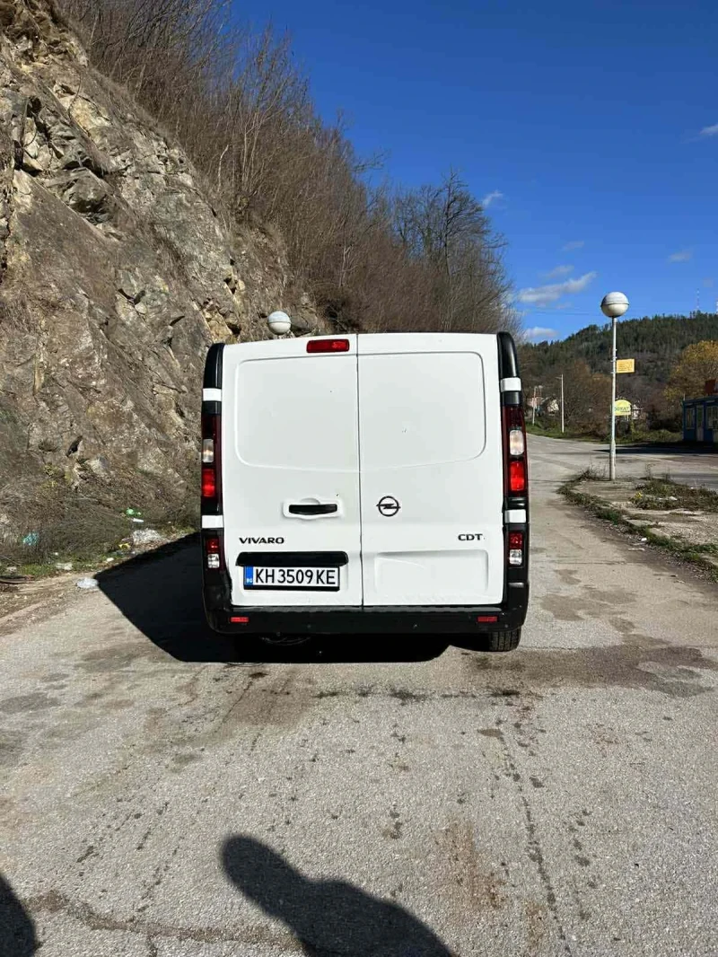 Opel Vivaro 1.6cdti, снимка 4 - Бусове и автобуси - 53373080