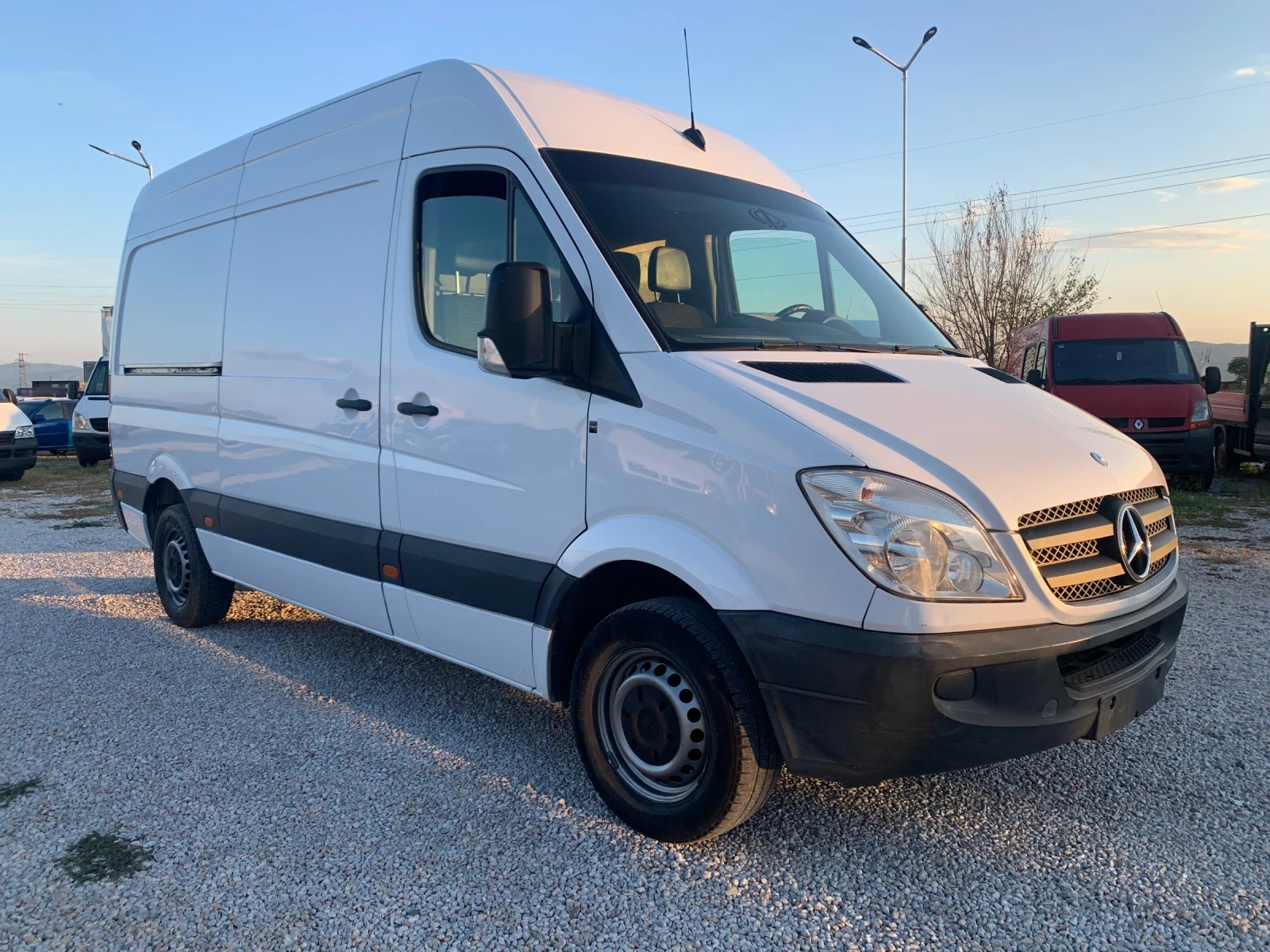 Mercedes-Benz Sprinter 311 CDI - изображение 3