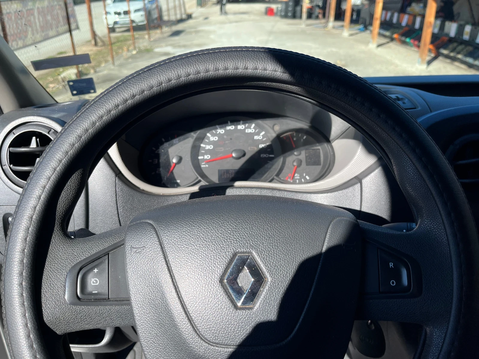 Renault Master  - изображение 8