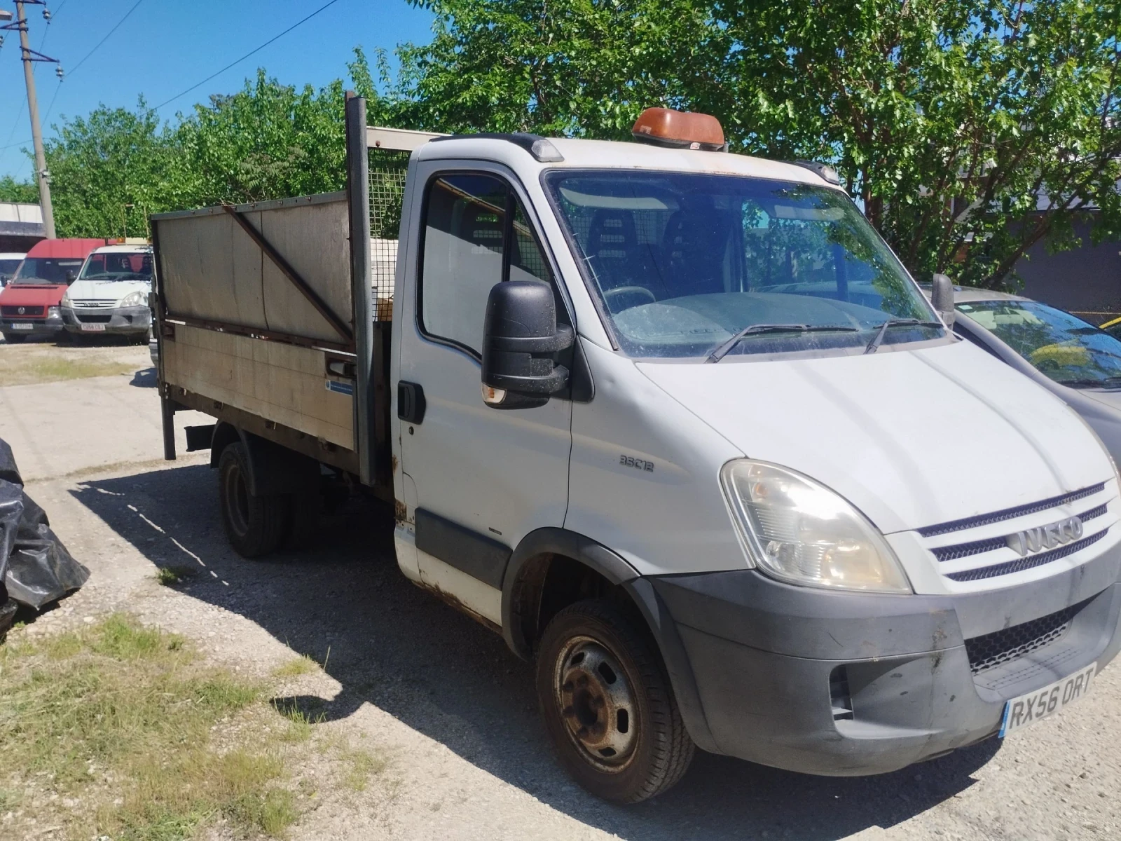Iveco Daily Самосвал с падащ борд, снимка 10 - Бусове и автобуси - 54771584