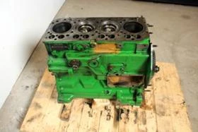 Трактор John Deere части ДВГ, снимка 3