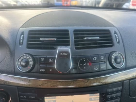 Mercedes-Benz E 320, снимка 13
