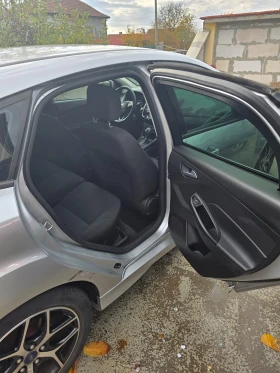 Ford Focus SE 2.0 160кс, снимка 8