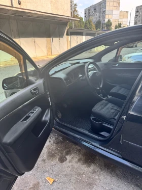 Peugeot 307 2.0 HDI 107 к.с., снимка 9