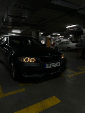 BMW 330, снимка 1 - Автомобили и джипове - 45685941
