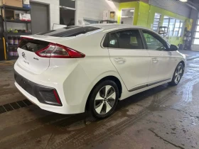 Hyundai Ioniq Electric ULTIMATE КОЖА ШИБЕДАХ CARPLAY KEYLESS ACC | Auto.bg — изображение 4