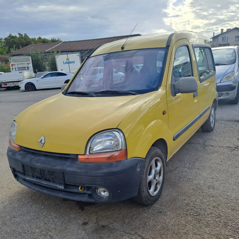 Renault Kangoo 1.4  БЕЗ ръжди !!! Отлично!, снимка 14 - Автомобили и джипове - 47543475