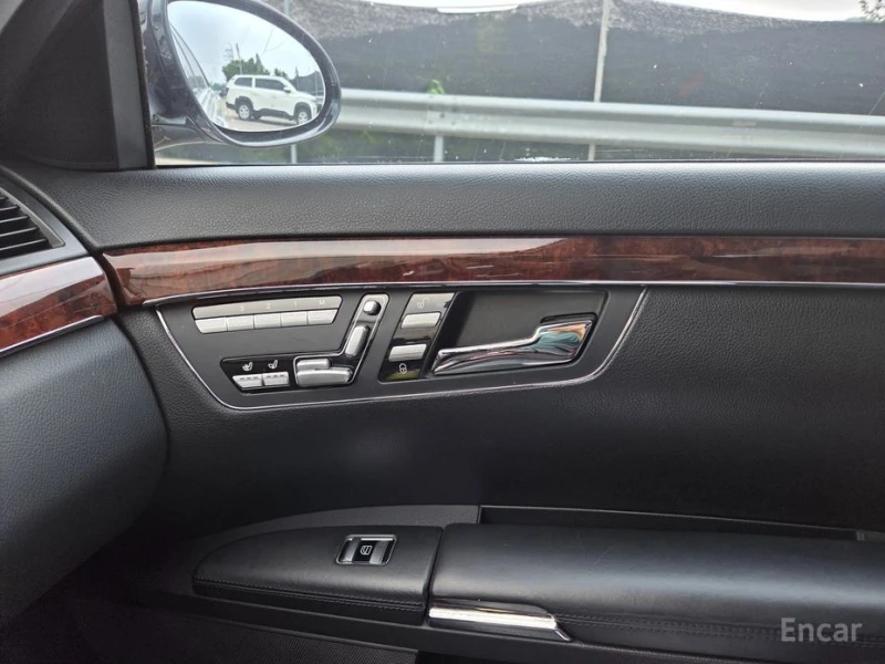 Mercedes-Benz S 550, снимка 9 - Автомобили и джипове - 52772189