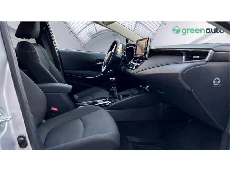 Toyota Corolla  1.6 VVT-i  M/T, Месечна вноска от 444 лв., снимка 9 - Автомобили и джипове - 52841264