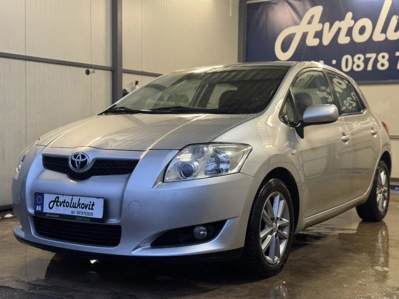 Toyota Auris 2.0 D4D 164000km!, снимка 3 - Автомобили и джипове - 52876819