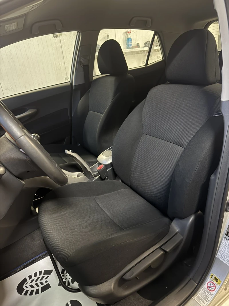 Toyota Auris 2.0 D4D 164000km!, снимка 7 - Автомобили и джипове - 52876819