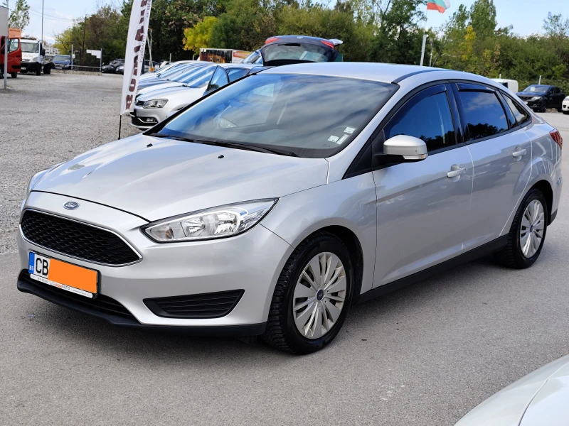 Ford Focus 1.0i* ECO* EURO6B* NAVI* MMi* СЕДАН*  - 5500 € / 10757.07 лв. - 30445821 1