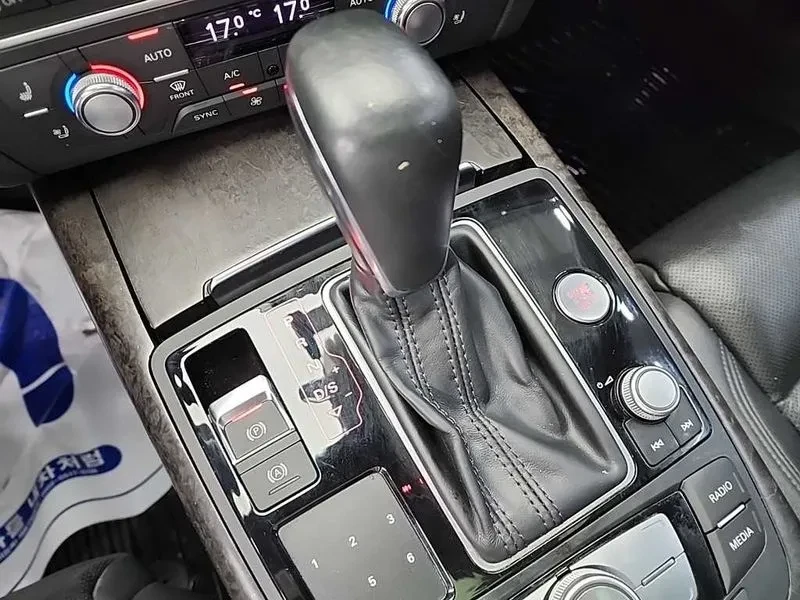 Audi A6 A6 35 Tdi Premium C7, снимка 8 - Автомобили и джипове - 55571967