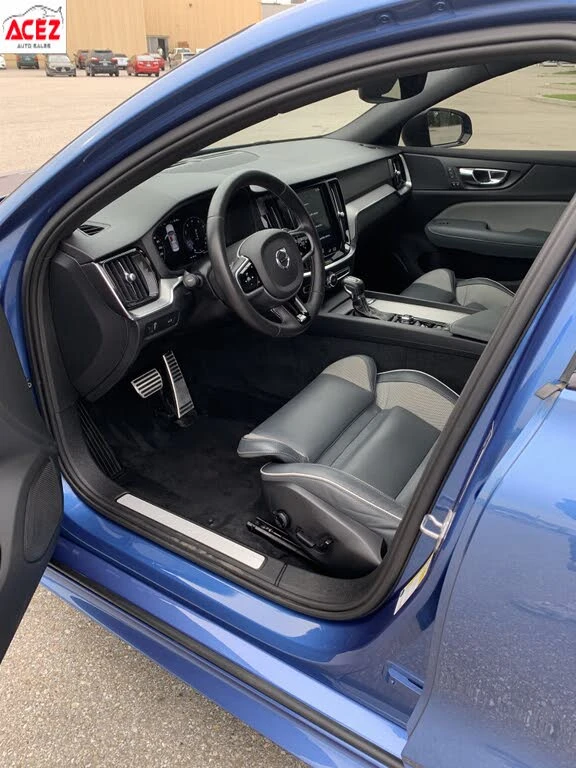 Volvo S60 T6 R-Design, снимка 7 - Автомобили и джипове - 56202538