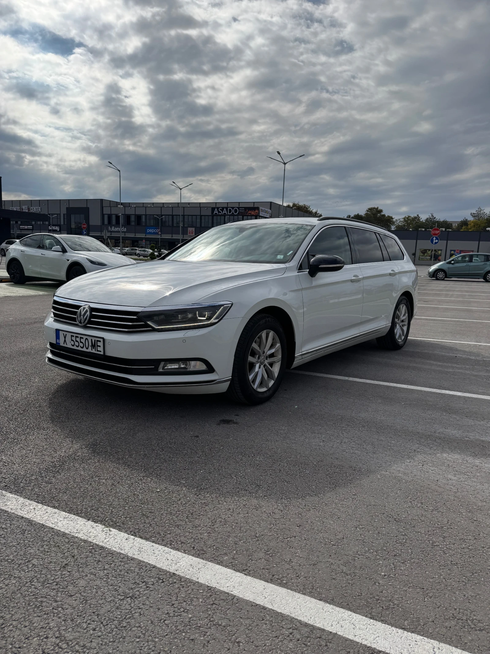 VW Passat 2.0 150 к.с LED DISTRONIC MASAJ, снимка 1