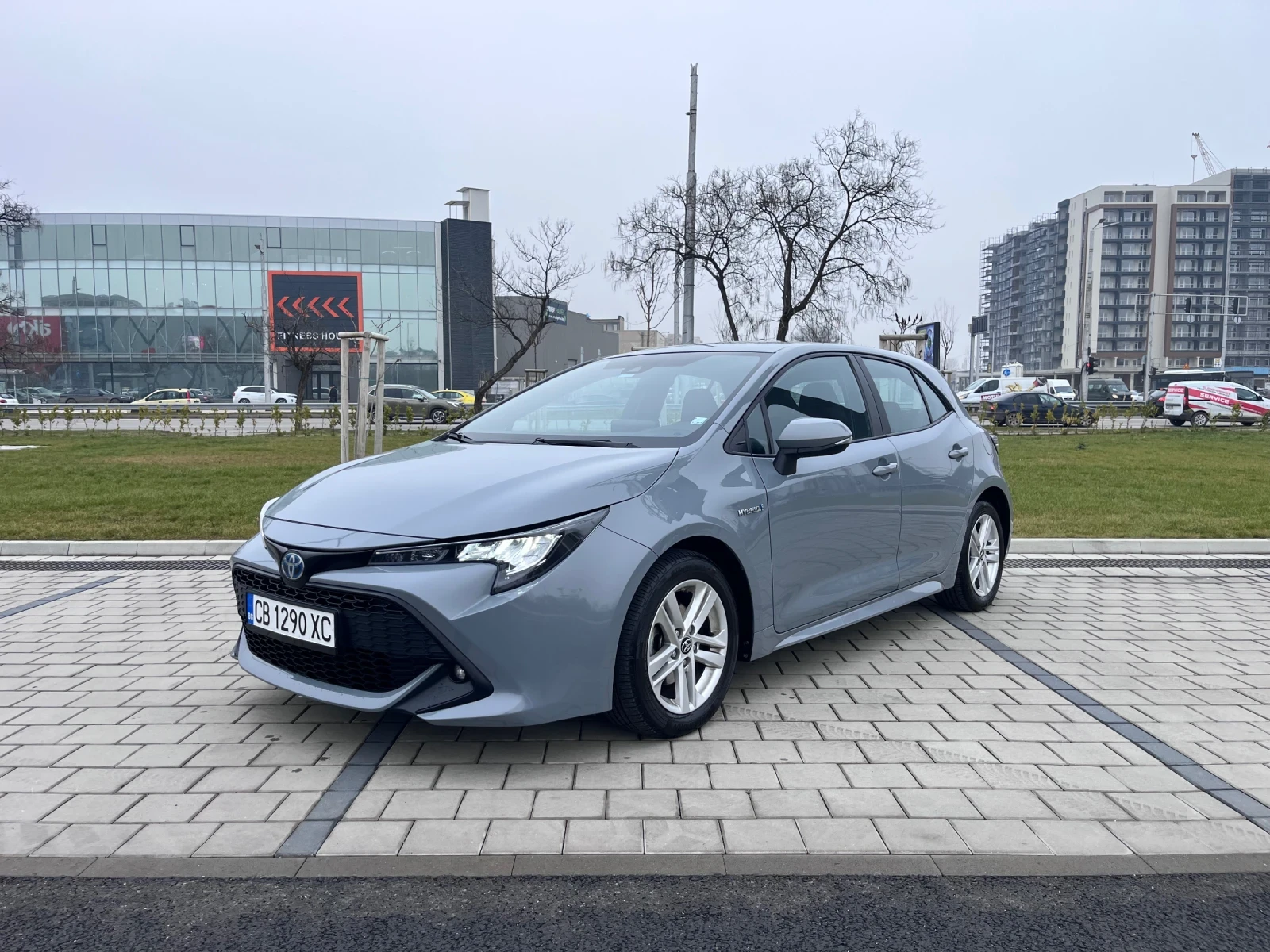 Toyota Corolla 1.8 HIBRYD 122 КС ГАРАНЦИЯ , снимка 1