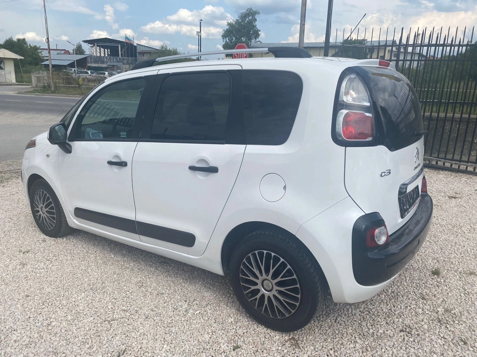 Citroen C3 Picasso 1.6 Дизел, 92 к.с., ТОП - изображение 5