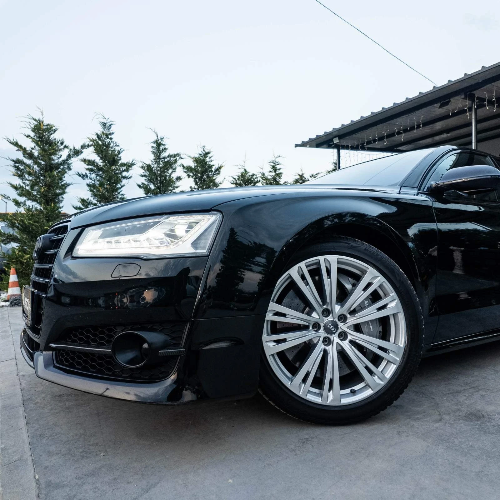 Audi S8 PLUS CARBON CERAMIC 800HP+ MATRIX BOSE ЛИЗИНГ 100% - изображение 2